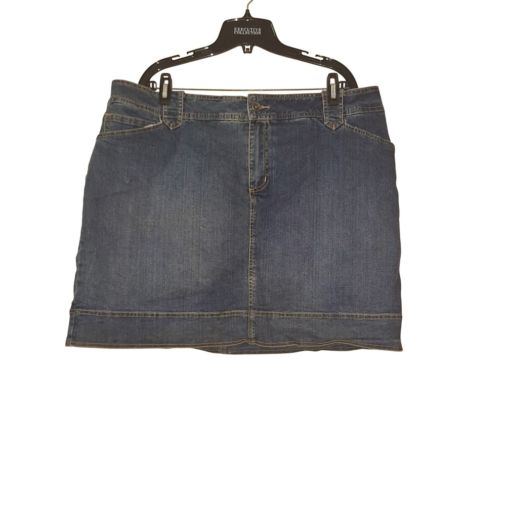 St. Johns Bay Woman Blue Denim Skort Size 20W Stretch Medium Wash Mini Skirt